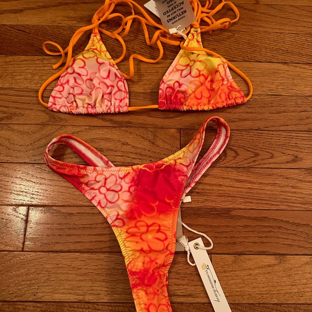 Heavy Manners Bikini
